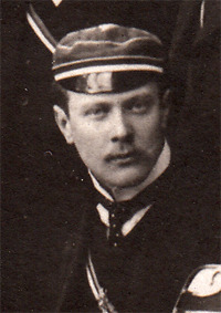 Arnold Laur